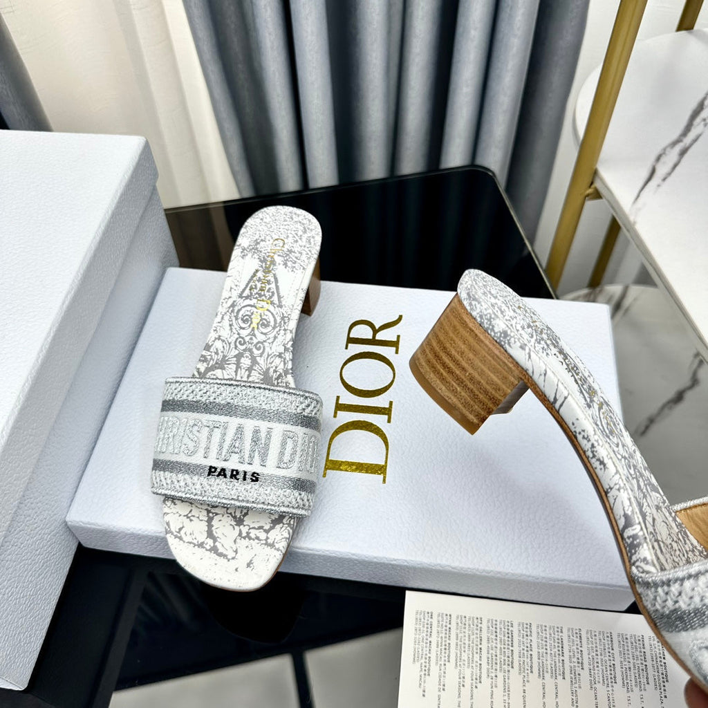 DIOR CD Mule Dway Heeled Slide 45mm Style 68