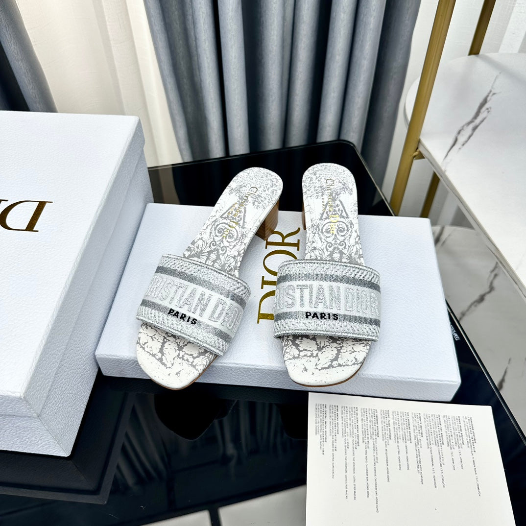 DIOR CD Mule Dway Heeled Slide 45mm Style 68