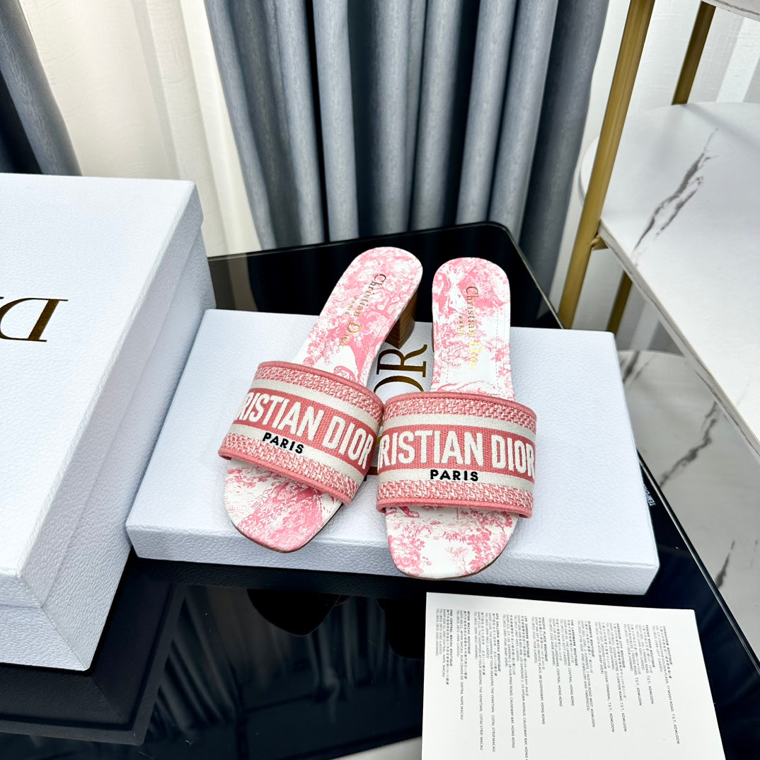 DIOR CD Mule Dway Heeled Slide 45mm Style 67