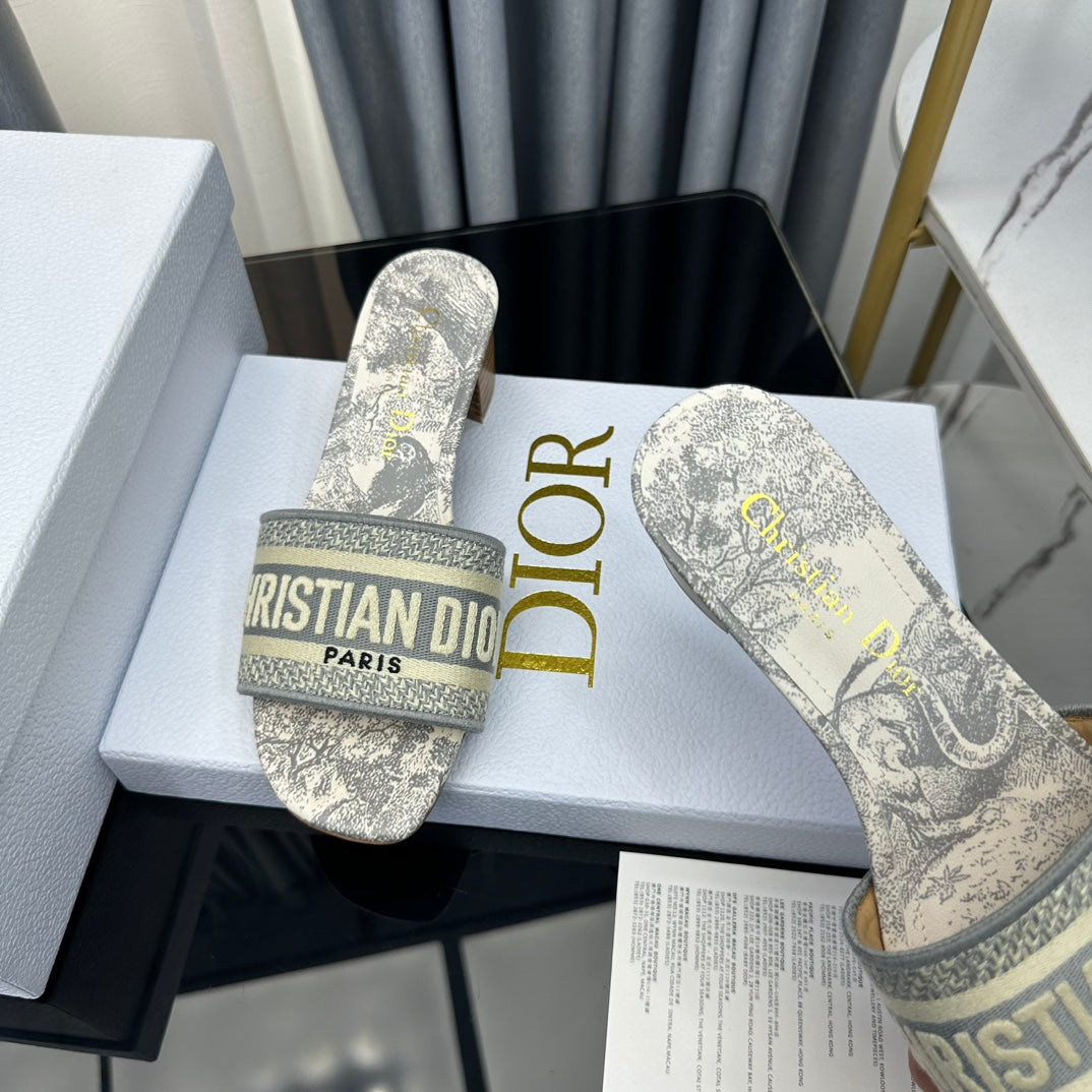 DIOR CD Mule Dway Heeled Slide 45mm Style 57