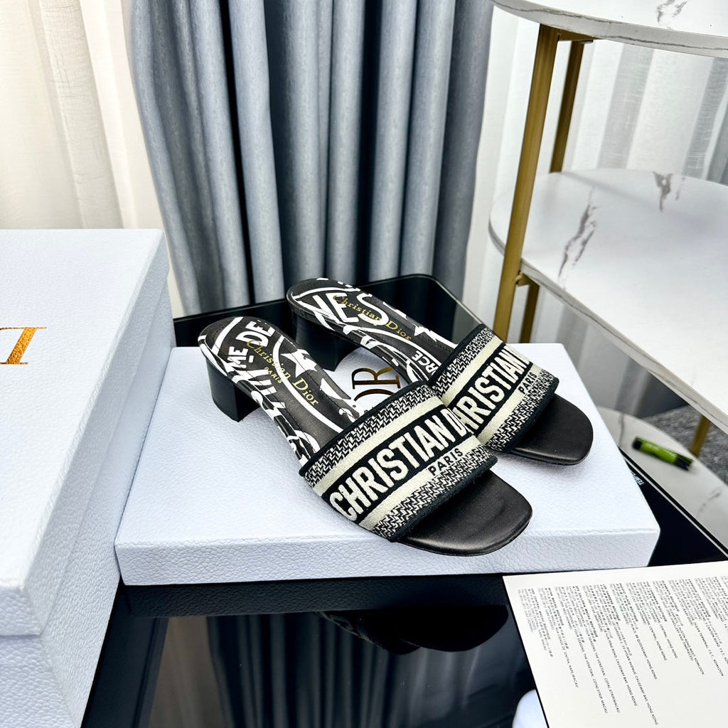 DIOR CD Mule Dway Heeled Slide 45mm Style 53