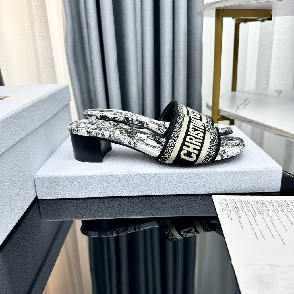 DIOR CD Mule Dway Heeled Slide 45mm Style 51