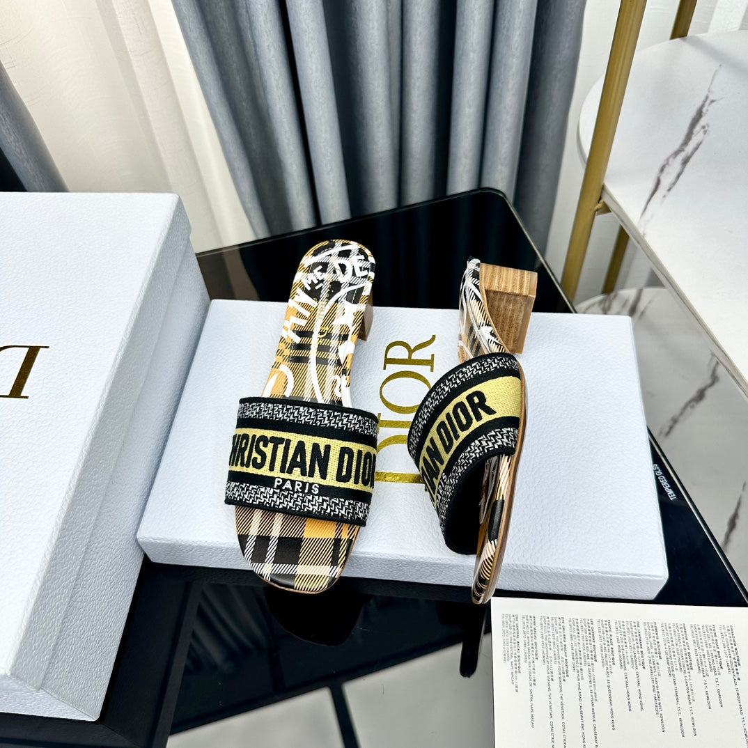 DIOR CD Mule Dway Heeled Slide 45mm Style 50