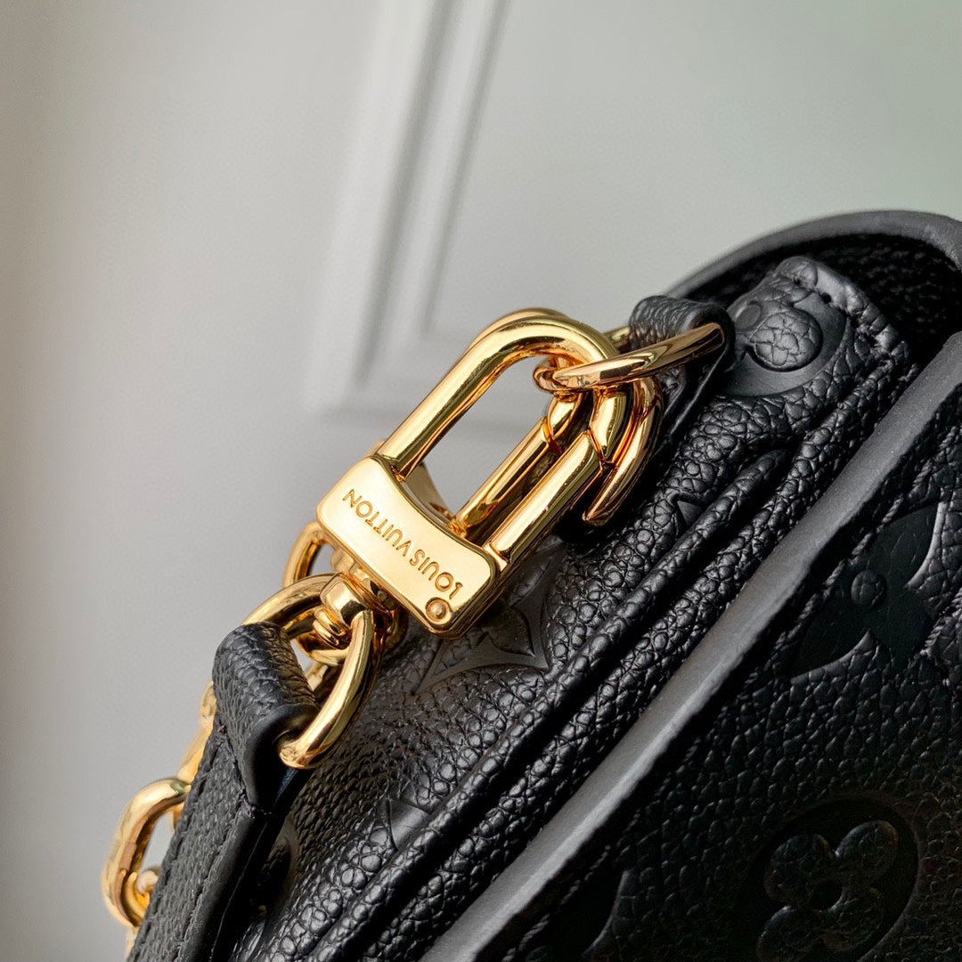 LOUIS VUITTON POCHETTE MÉTIS EAST WEST 21 IN GUN METAL EMBOSSED CALFSKIN GOLD HARDWARE