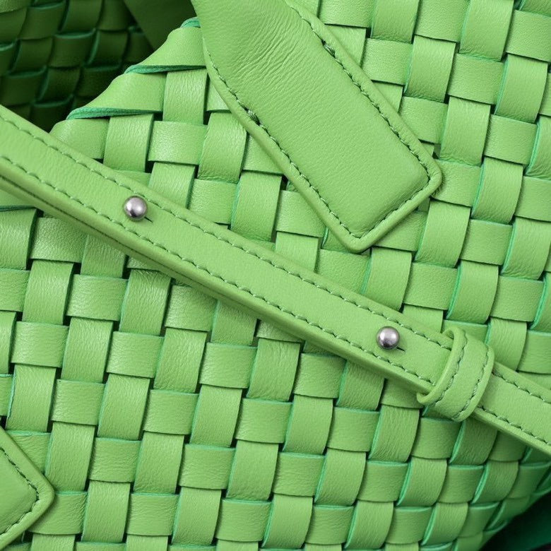 BOTTEGA VENETA Mini Cabat 20cm Green Lambskin Ghw