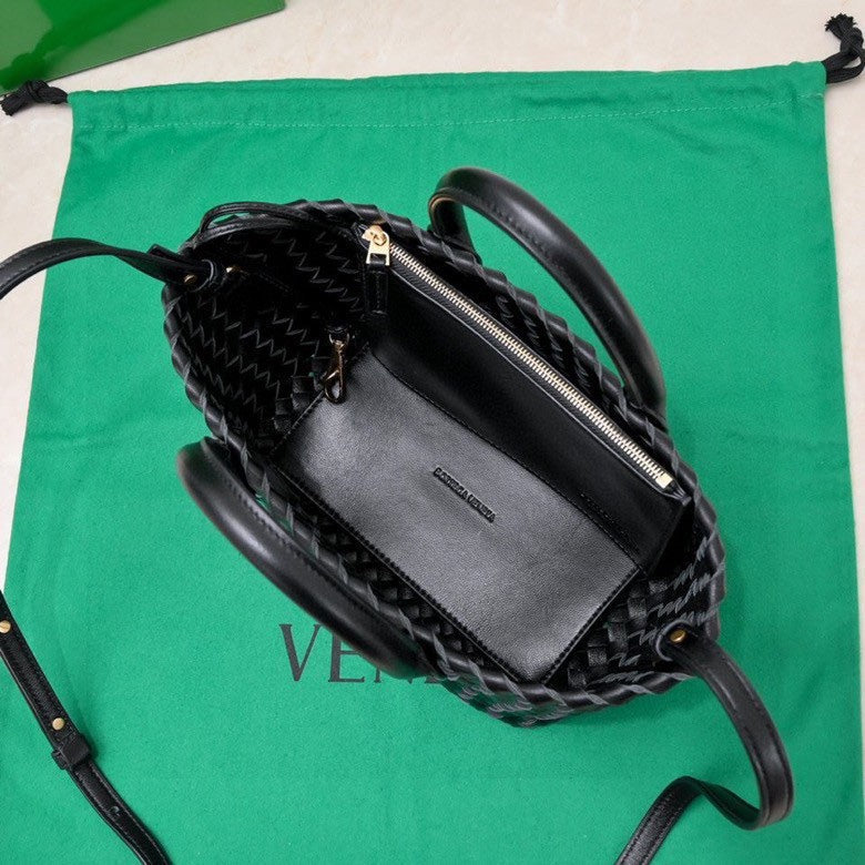 BOTTEGA VENETA Mini Cabat 20cm Black Lambskin Ghw