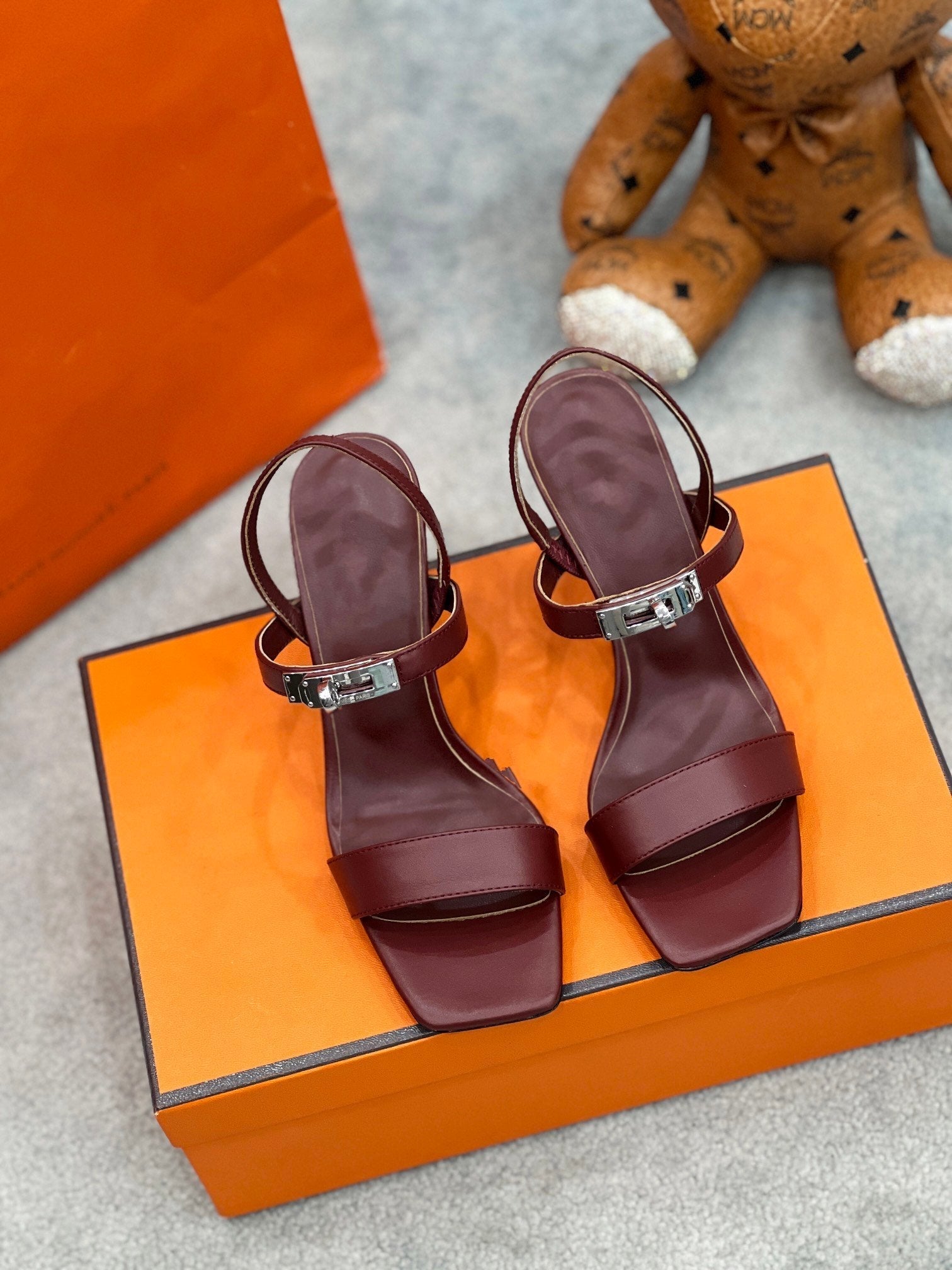 HERMES Glamour 75 Sandal Red Brown Leather