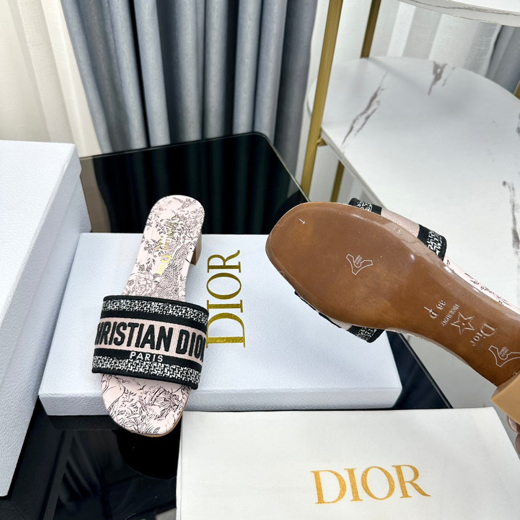 DIOR CD Mule Dway Heeled Slide 45mm Style 39