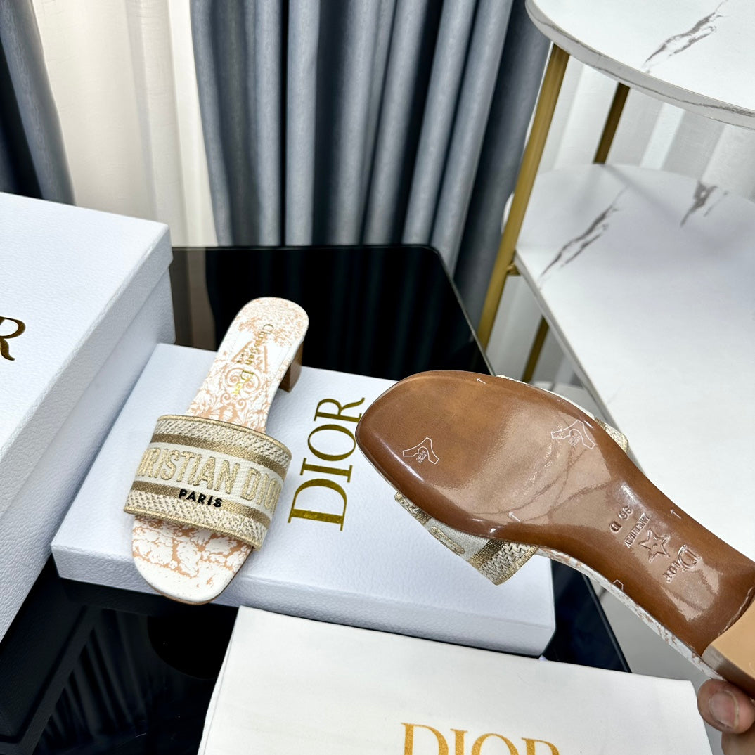 DIOR CD Mule Dway Heeled Slide 45mm Style 86