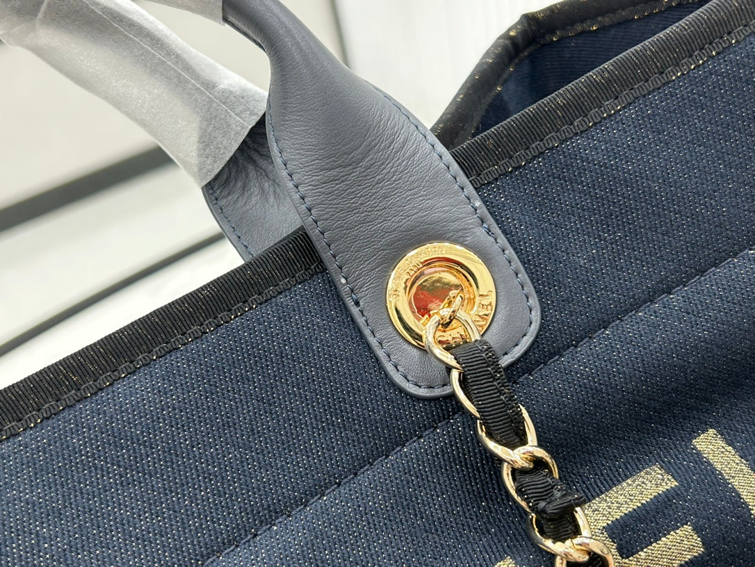CHANEL DEAUVILLE LARGE 38 TOTE BAG IN BLACK CANVAS WITH GOLD EMBROIDERED LOGO