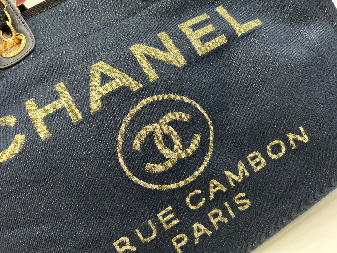 CHANEL DEAUVILLE LARGE 38 TOTE BAG IN BLACK CANVAS WITH GOLD EMBROIDERED LOGO
