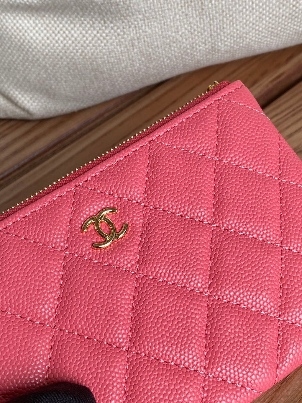 CHANEL CLASSIC SMALL 15 ZIPPED POUCH IN BLUSH RED GRAINED CALFSKIN