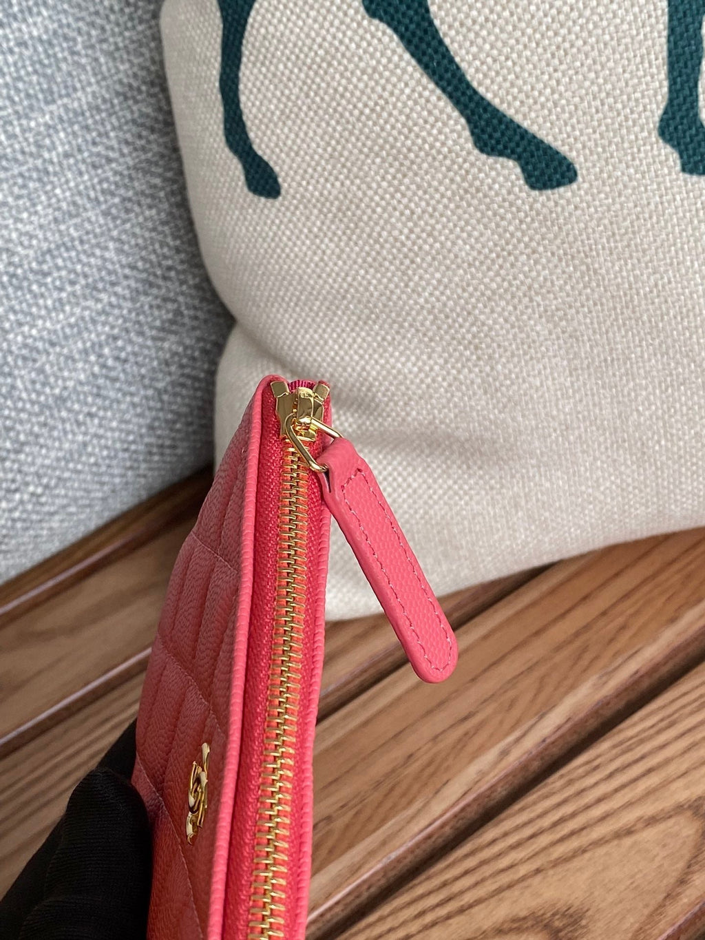 CHANEL CLASSIC SMALL 15 ZIPPED POUCH IN BLUSH RED GRAINED CALFSKIN