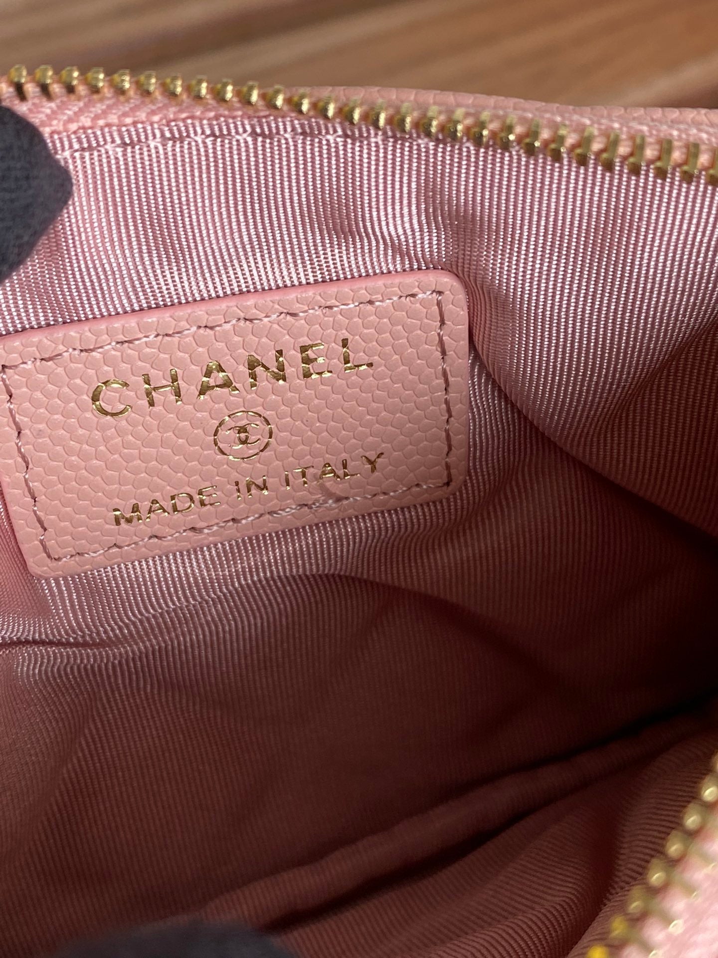 CHANEL CLASSIC SMALL 15 ZIPPED POUCH IN LIGHT PINK GRAINED CALFSKIN