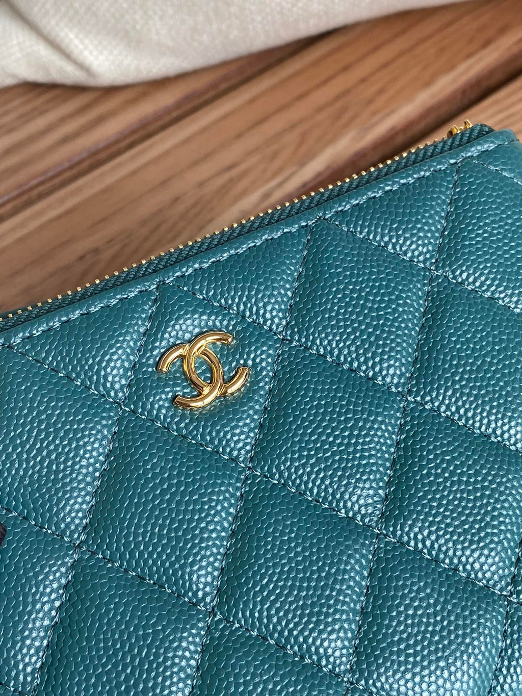 CHANEL CLASSIC SMALL 15 ZIPPED POUCH IN PINE GREEN GRAINED CALFSKIN