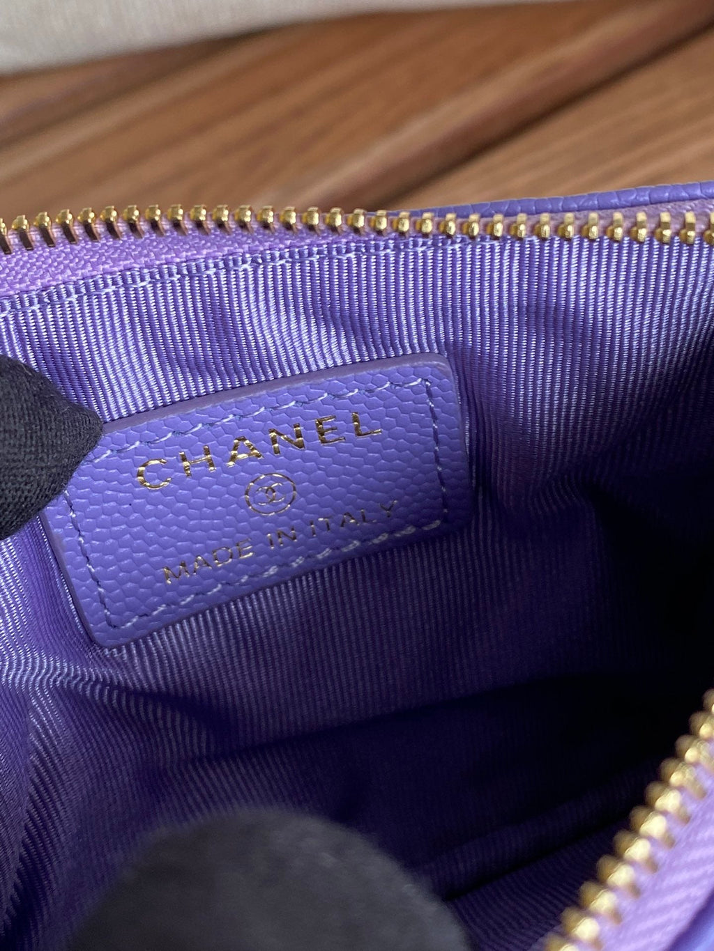 CHANEL CLASSIC SMALL 15 ZIPPED POUCH IN AMETHYST PURPLE GRAINED CALFSKIN