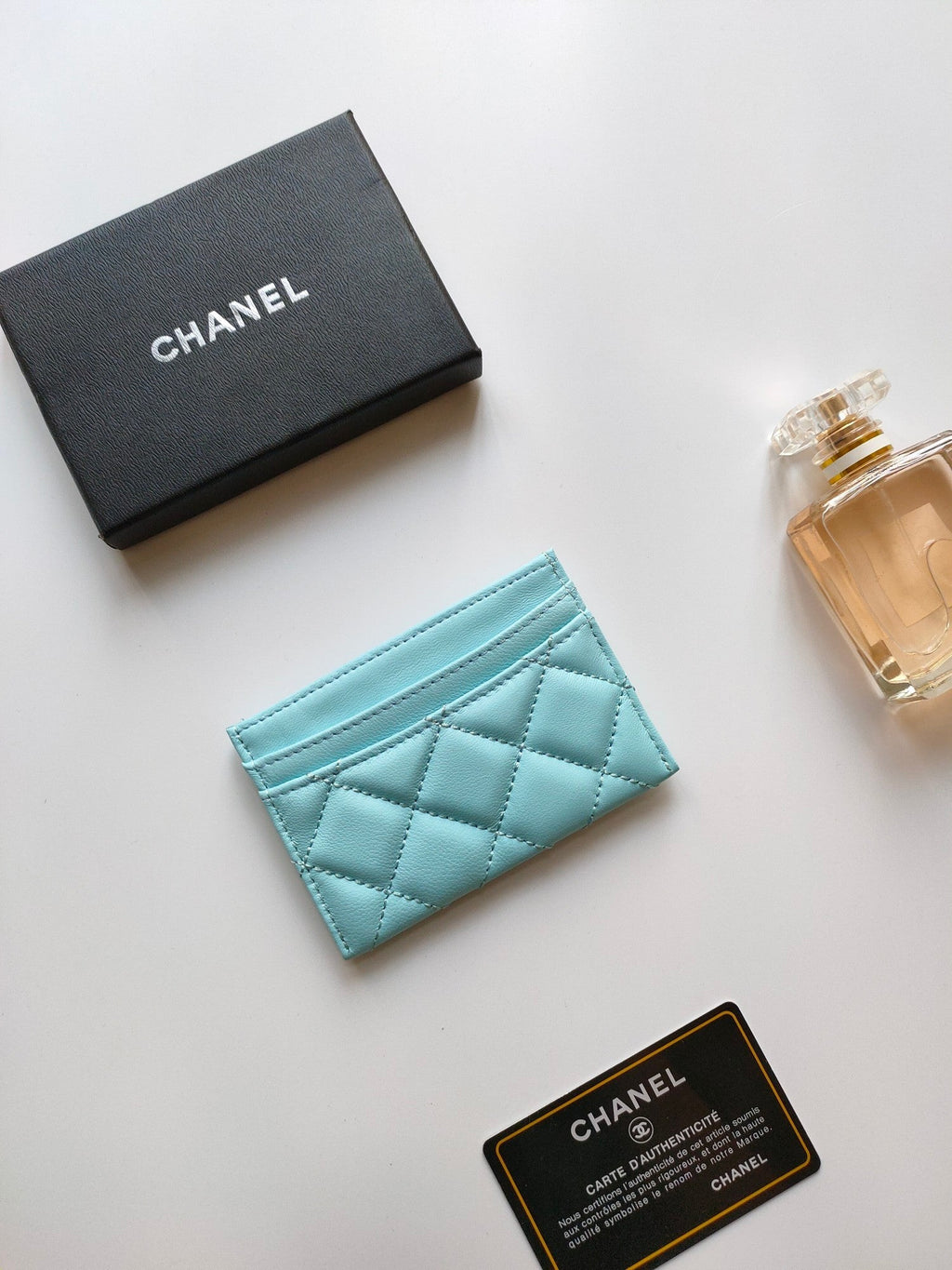 CHANEL CARD HOLDER 11.2 SKY CALFSKIN GOLD ICON