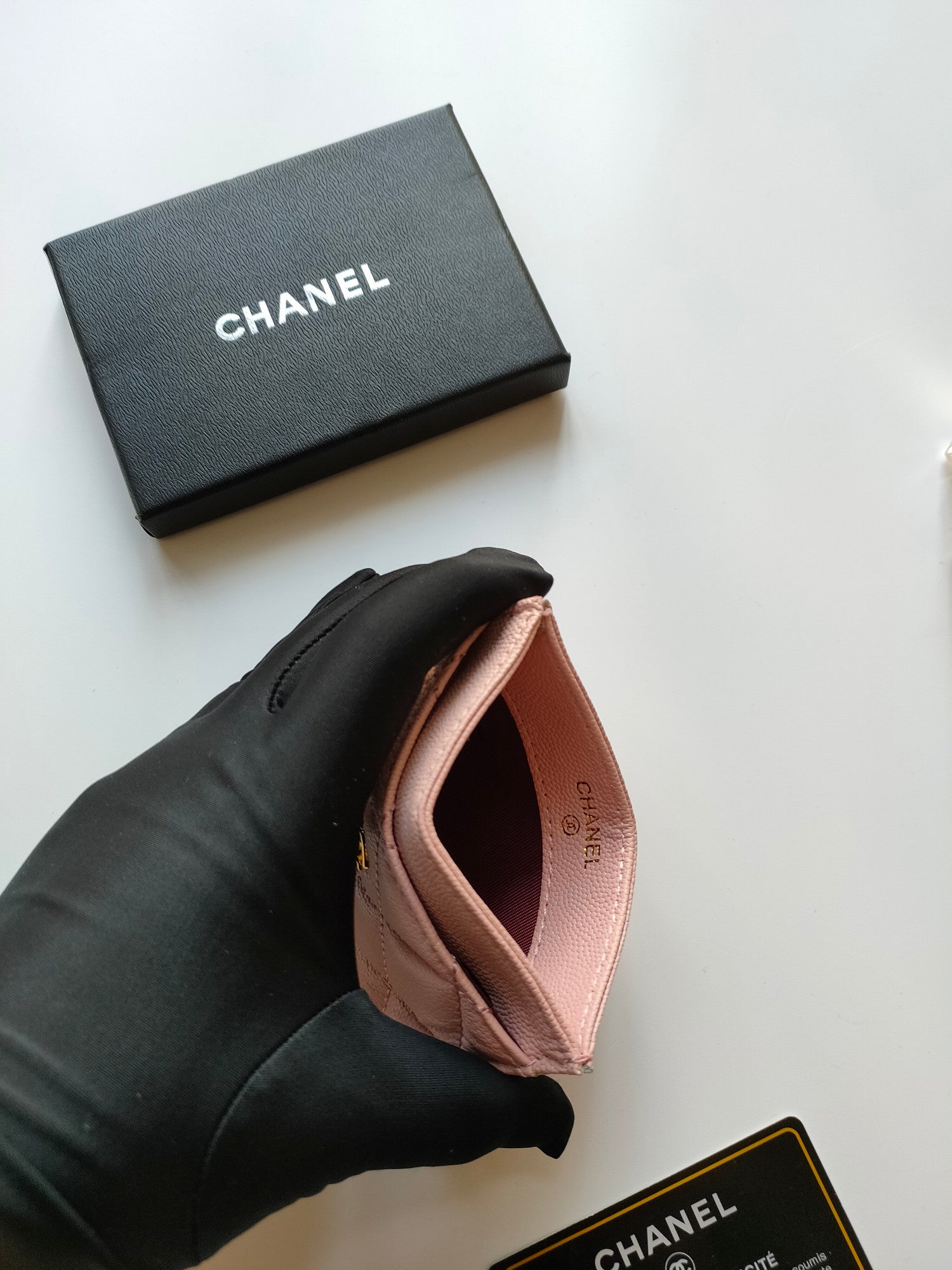 CHANEL CARD HOLDER 11.2 PALE PINK GRAINED CALFSKIN GOLD ICON