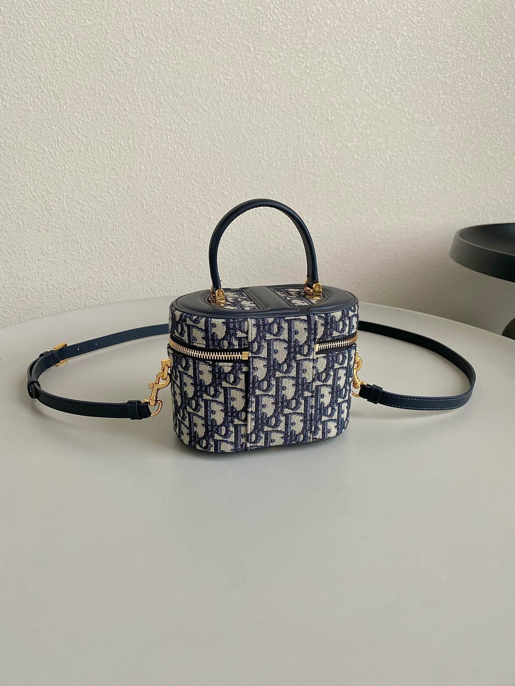 DIOR SIGNATURE VANITY 16 IN BLUE OBLIQUE JACQUARD