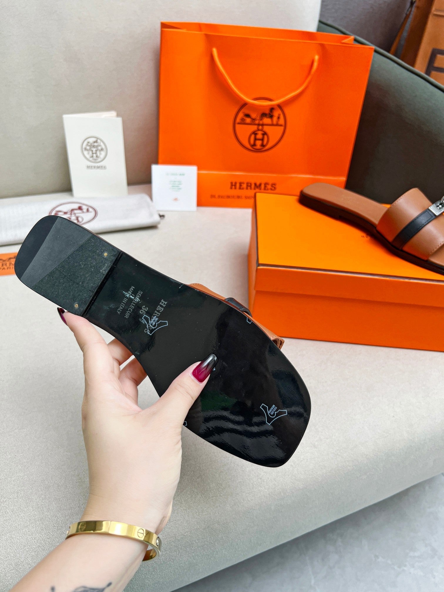 HERMES Giulia Sandal Brown Black Calfskin