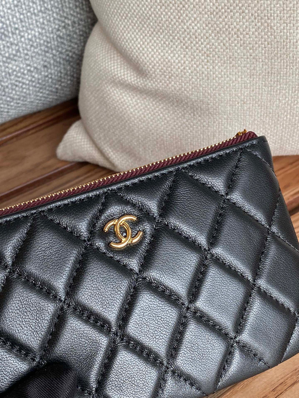 CHANEL CLASSIC SMALL 15 ZIPPED POUCH IN BLACK CALFSKIN