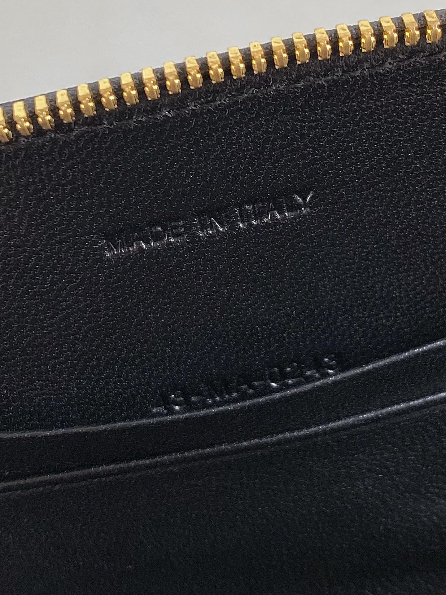 DIOR SIGNATURE 18 OVAL BAG IN BLACK CALFSKIN