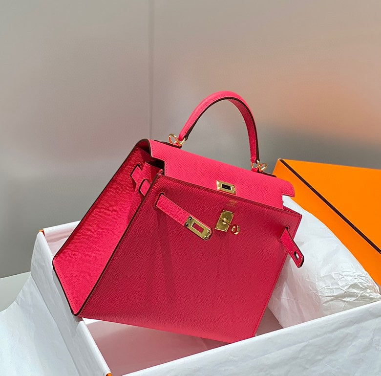 HERMES KELLY 25CM IN ROSE TYRIEN SWIFT CALFSKIN GOLD HARDWARE