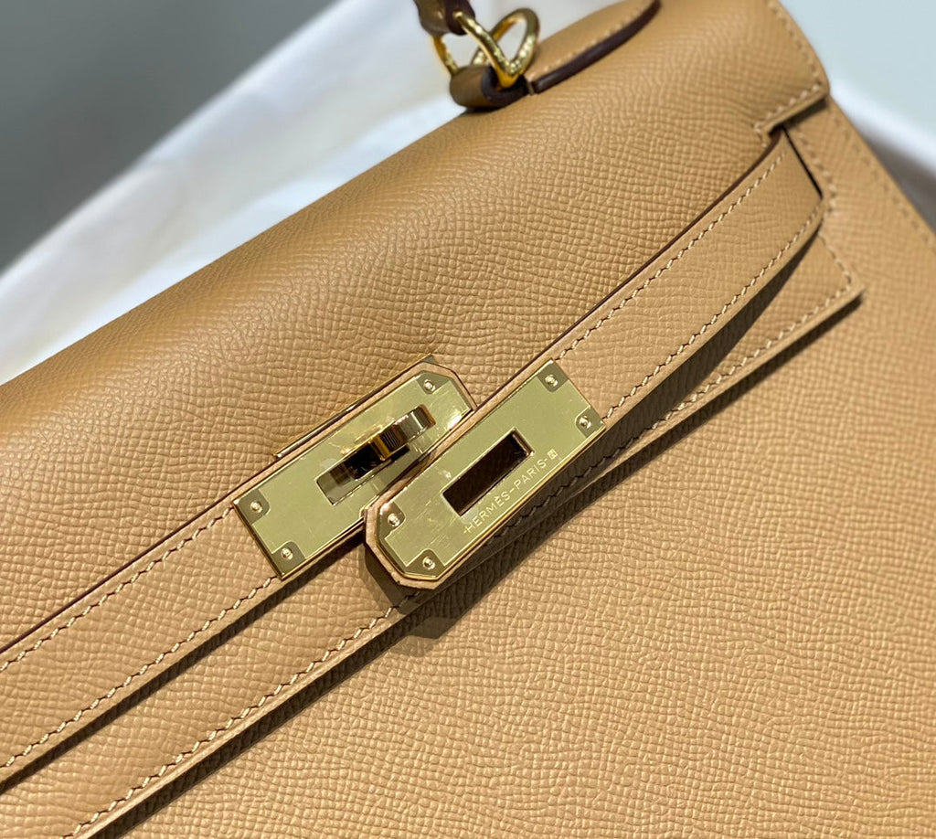 HERMES KELLY 28CM IN CHAI EPSOM CALFSKIN GOLD HARDWARE