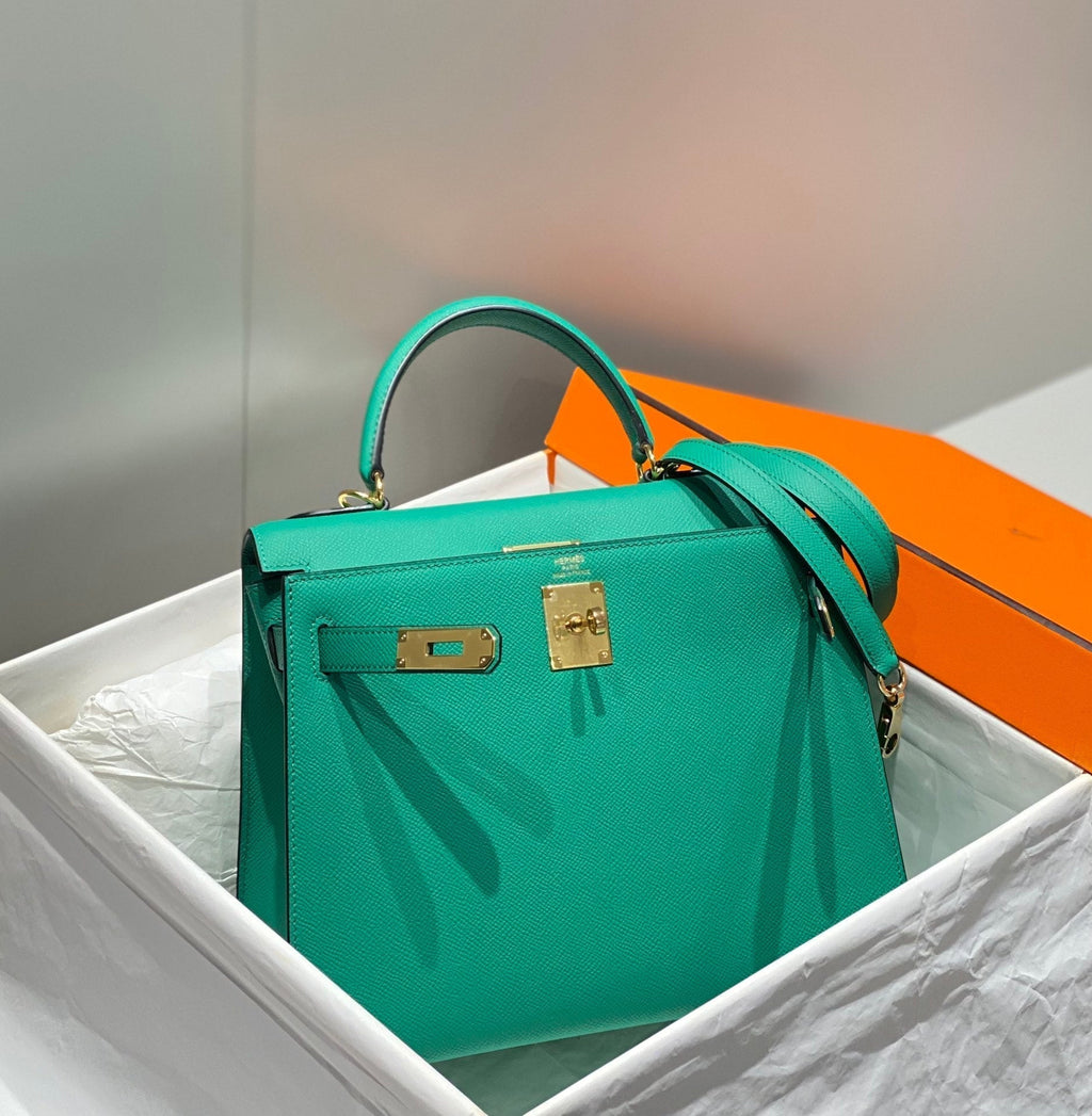 HERMES KELLY 28CM IN VERT VERTIGO EPSOM CALFSKIN GOLD HARDWARE