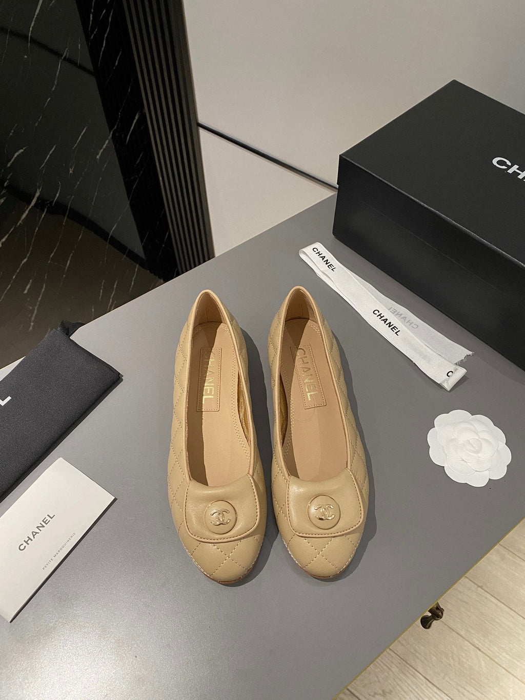 CHANEL BALLET FLAT BEIGE CREAM LAMBSKIN