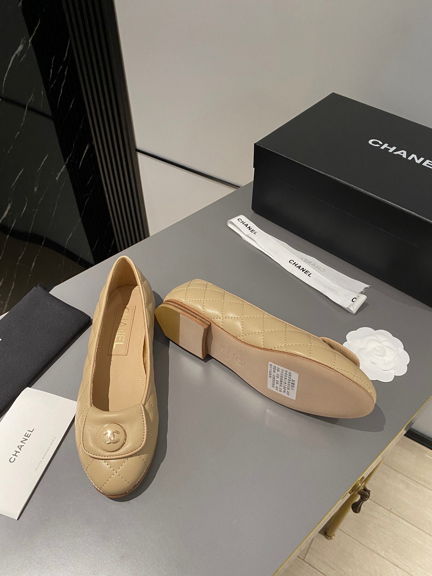 CHANEL BALLET FLAT BEIGE CREAM LAMBSKIN