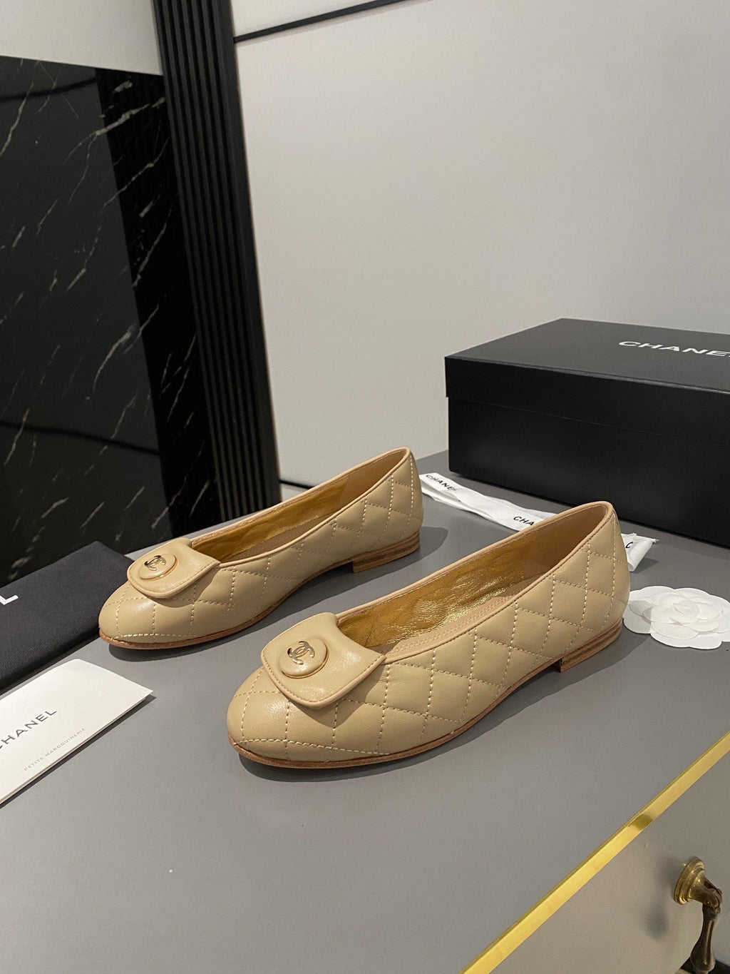 CHANEL BALLET FLAT BEIGE CREAM LAMBSKIN