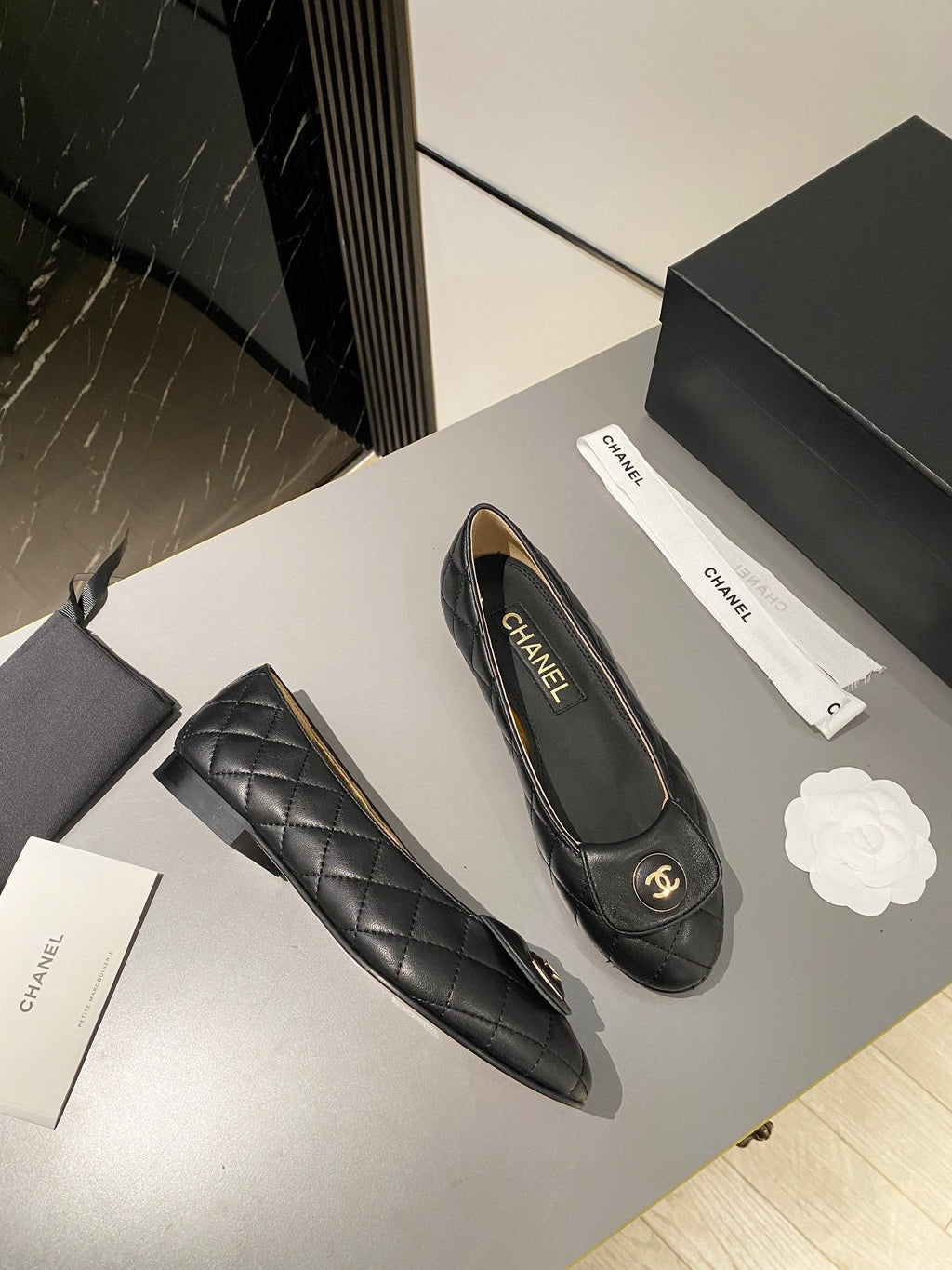 CHANEL BALLET FLAT BLACK LAMBSKIN