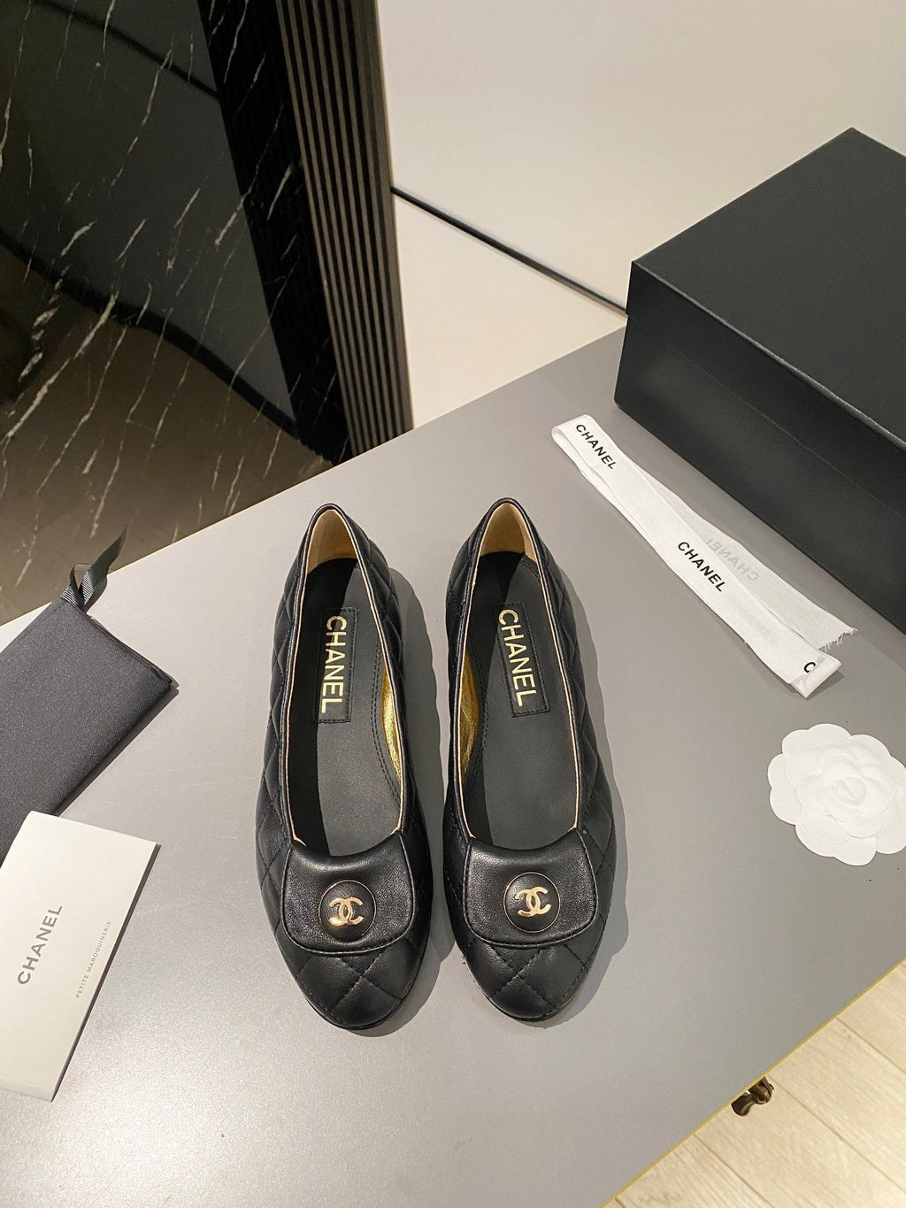 CHANEL BALLET FLAT BLACK LAMBSKIN