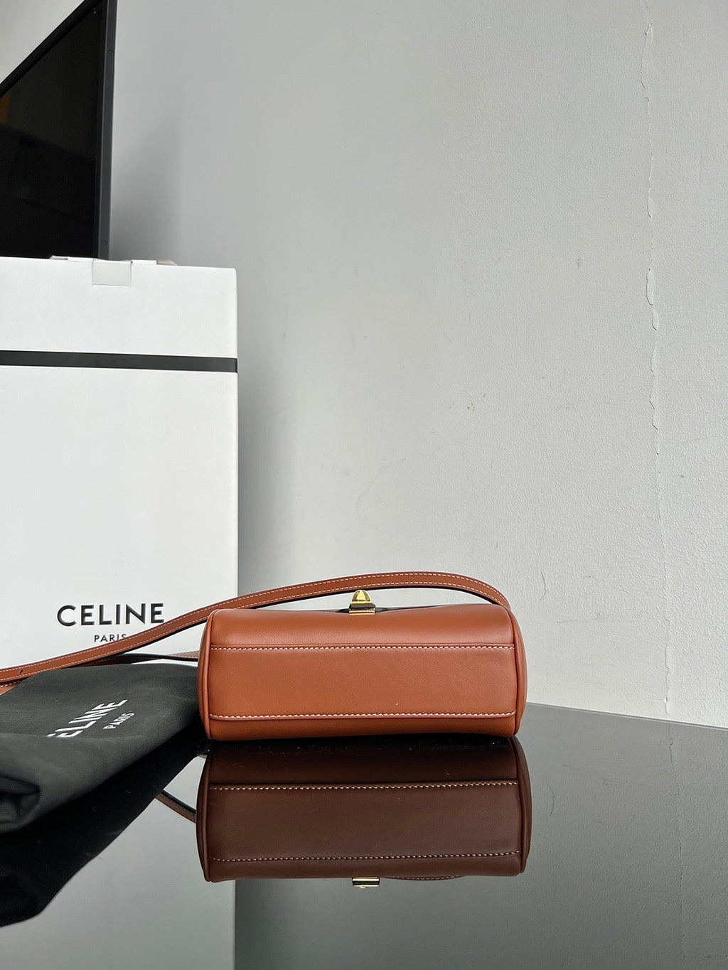 CELINE SOFT 18 CINNAMON BROWN CALFSKIN