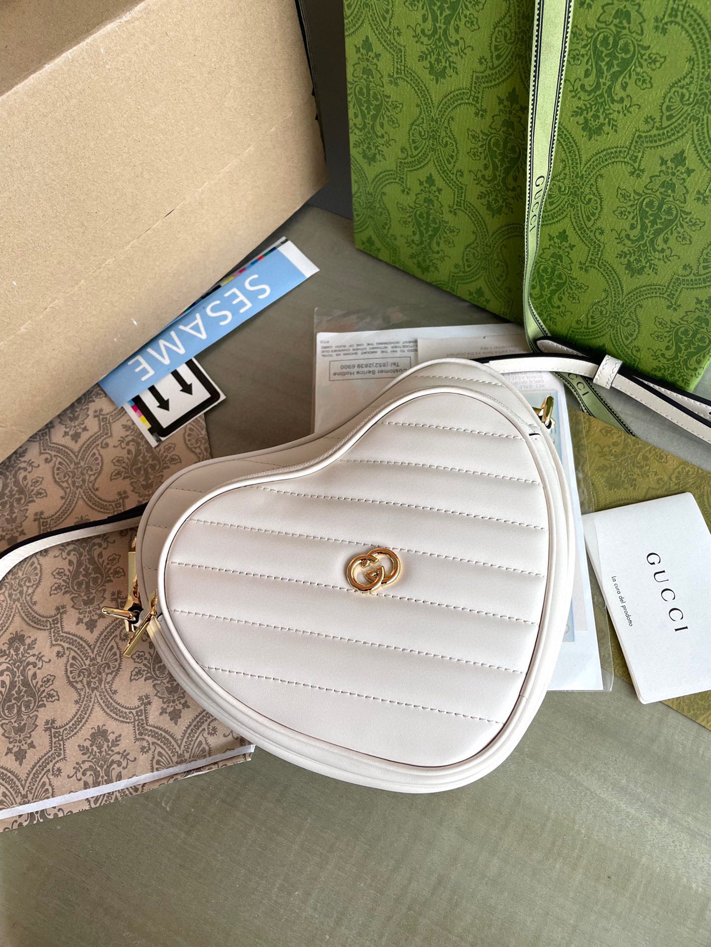GUCCI MARMONT HEART BAG 20 IN WHITE CALFSKIN GOLD HARDWARE