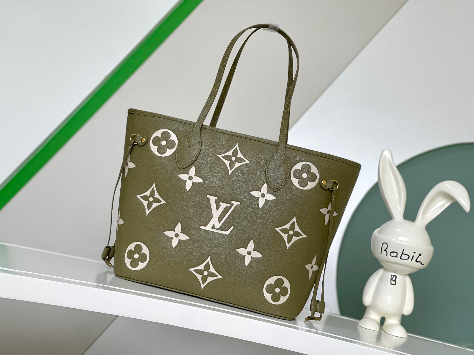 LOUIS VUITTON NEVERFULL MM 32 KHAKI CREAM MONOGRAM EMPREINTE LEATHER