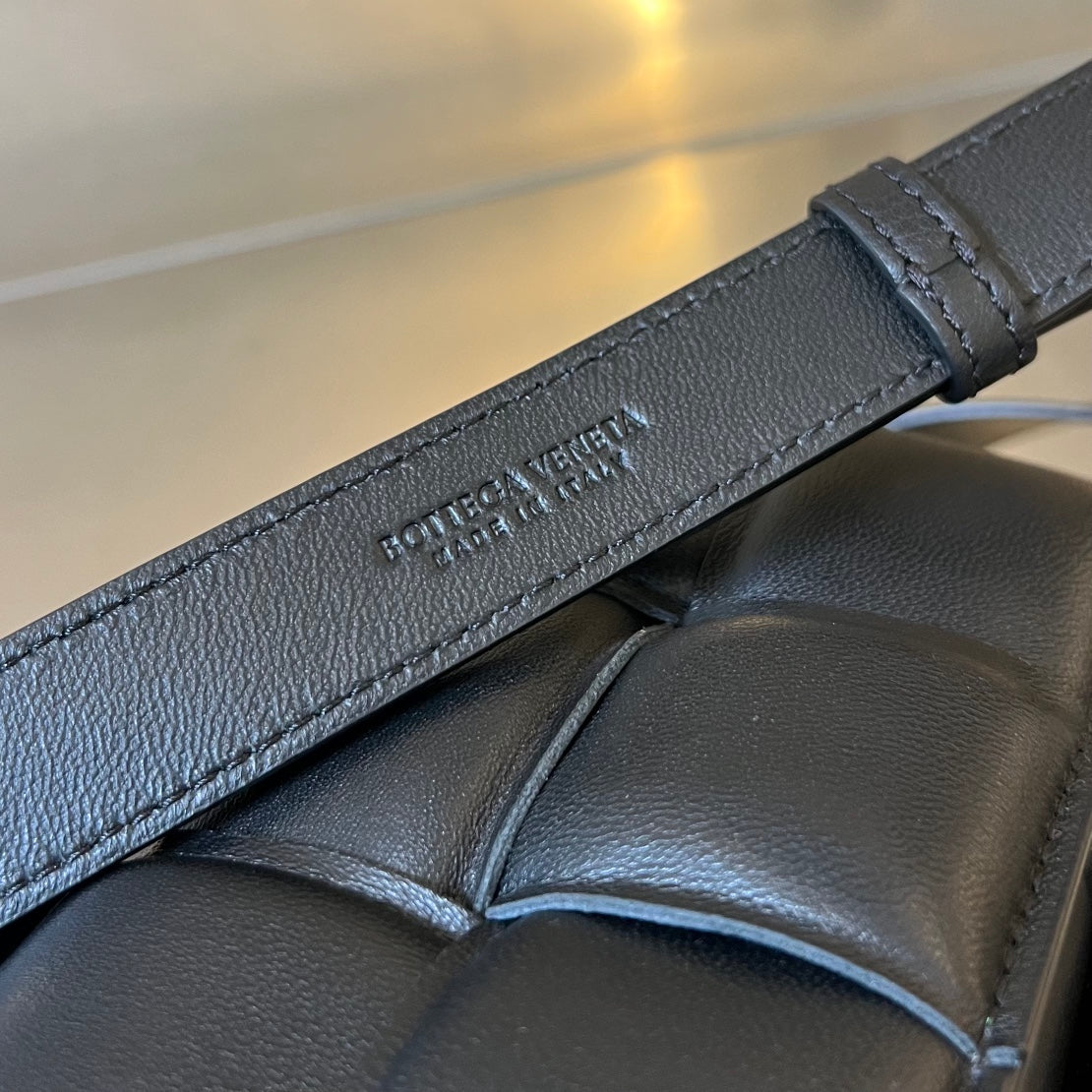 BOTTEGA VENETA MINI CASSETTE 18 IN BLACK LAMBSKIN