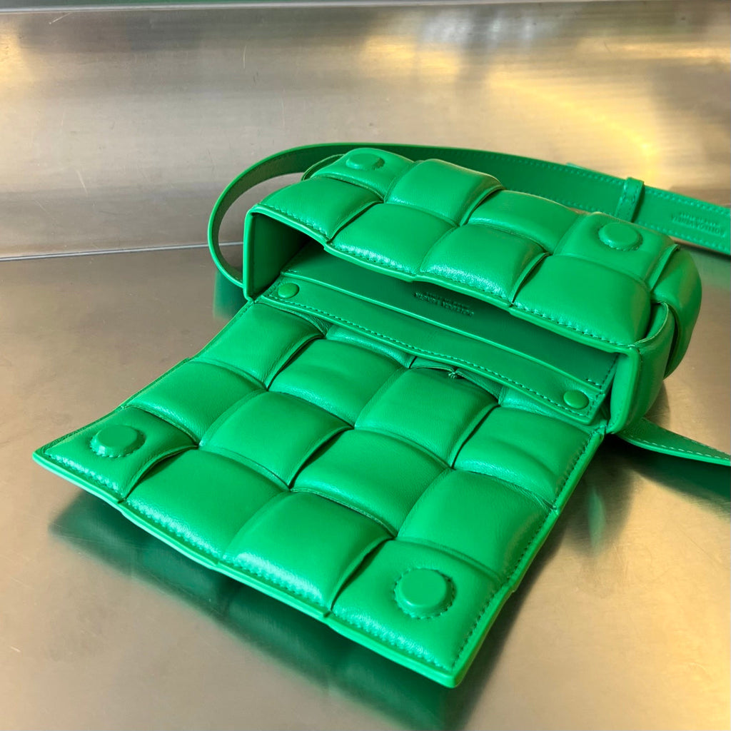 BOTTEGA VENETA MINI CASSETTE 18 IN LIGHT GREEN LAMBSKIN