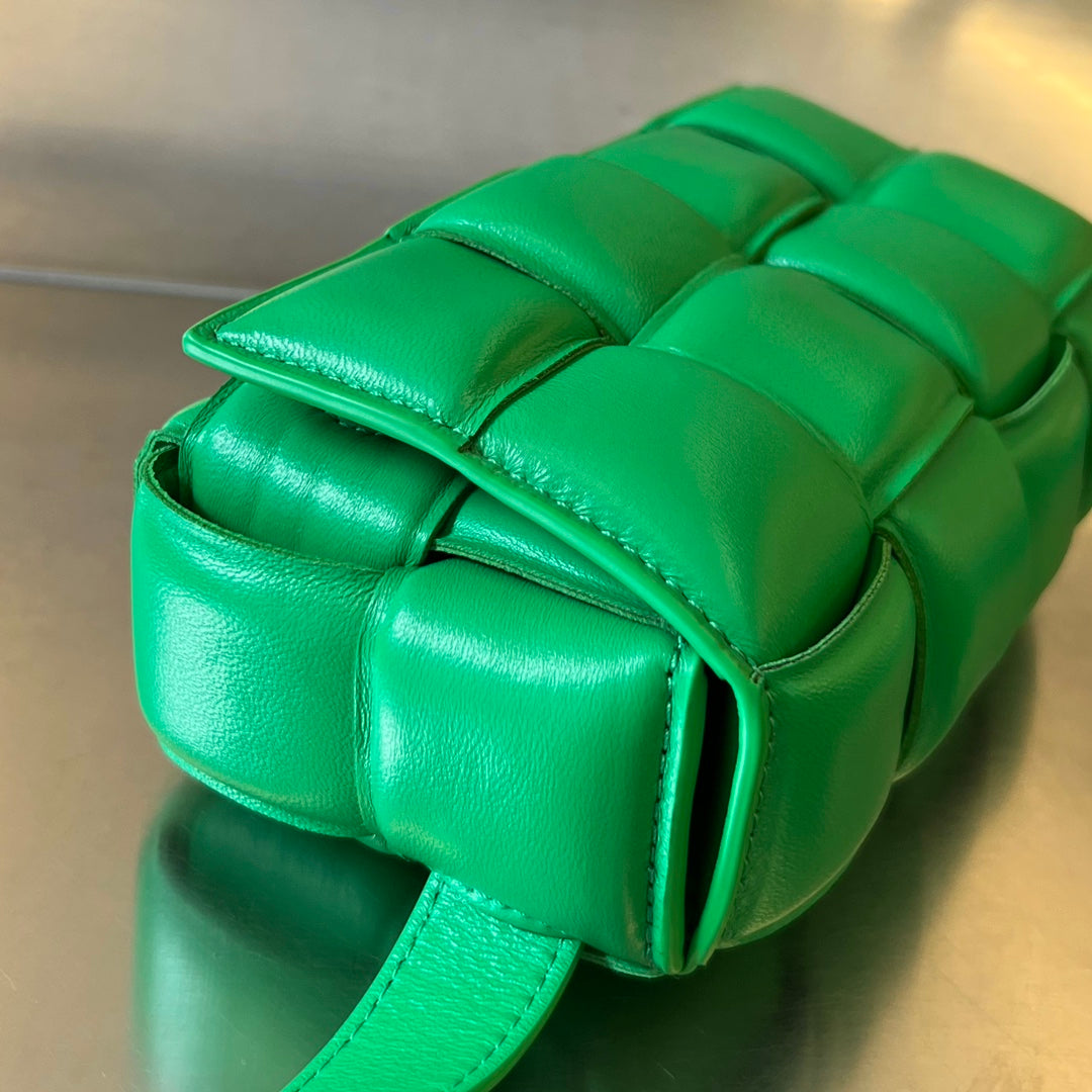 BOTTEGA VENETA MINI CASSETTE 18 IN LIGHT GREEN LAMBSKIN