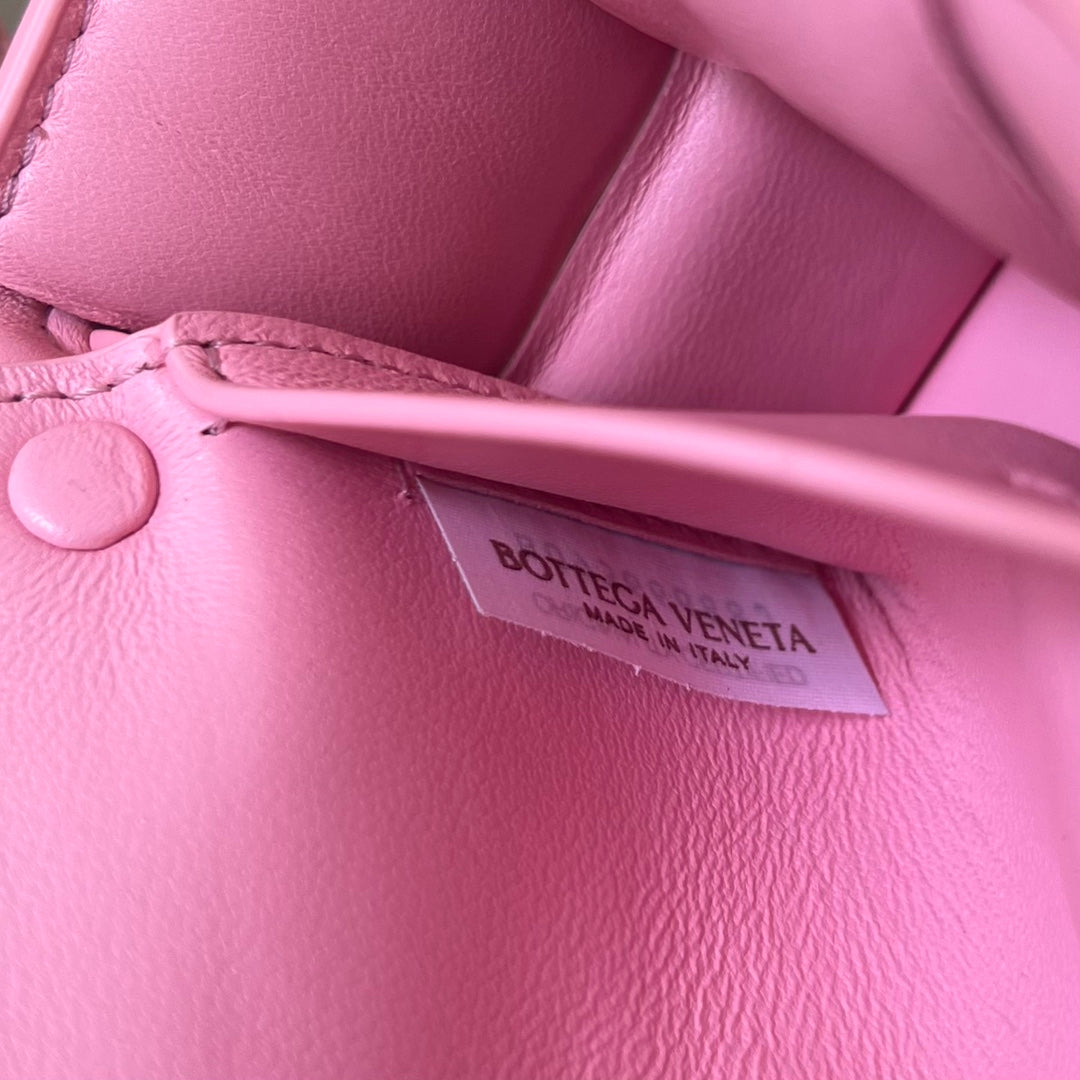 BOTTEGA VENETA MINI CASSETTE 18 IN LIGHT PINK LAMBSKIN
