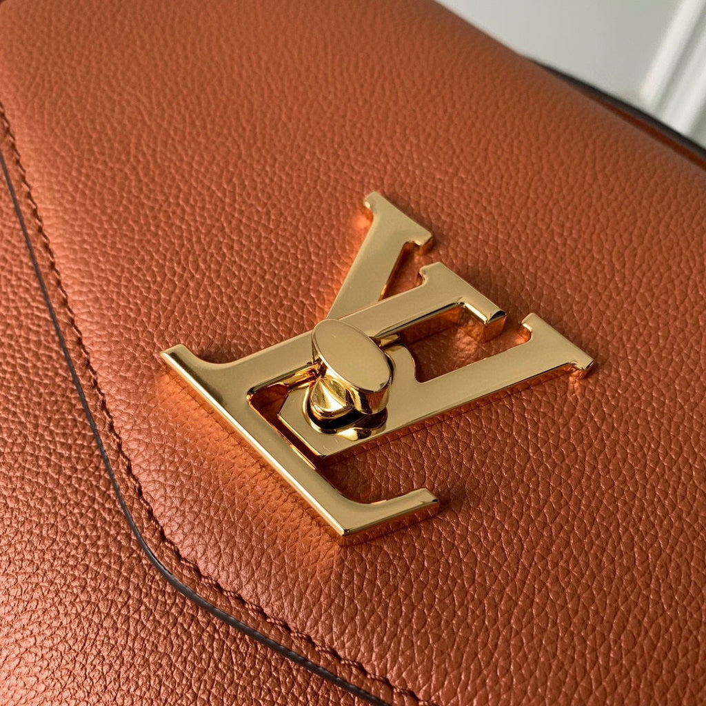 LOUIS VUITTON OXFORD 22 IN FIRE ORANGE LAMBSKIN GOLD HARDWARE