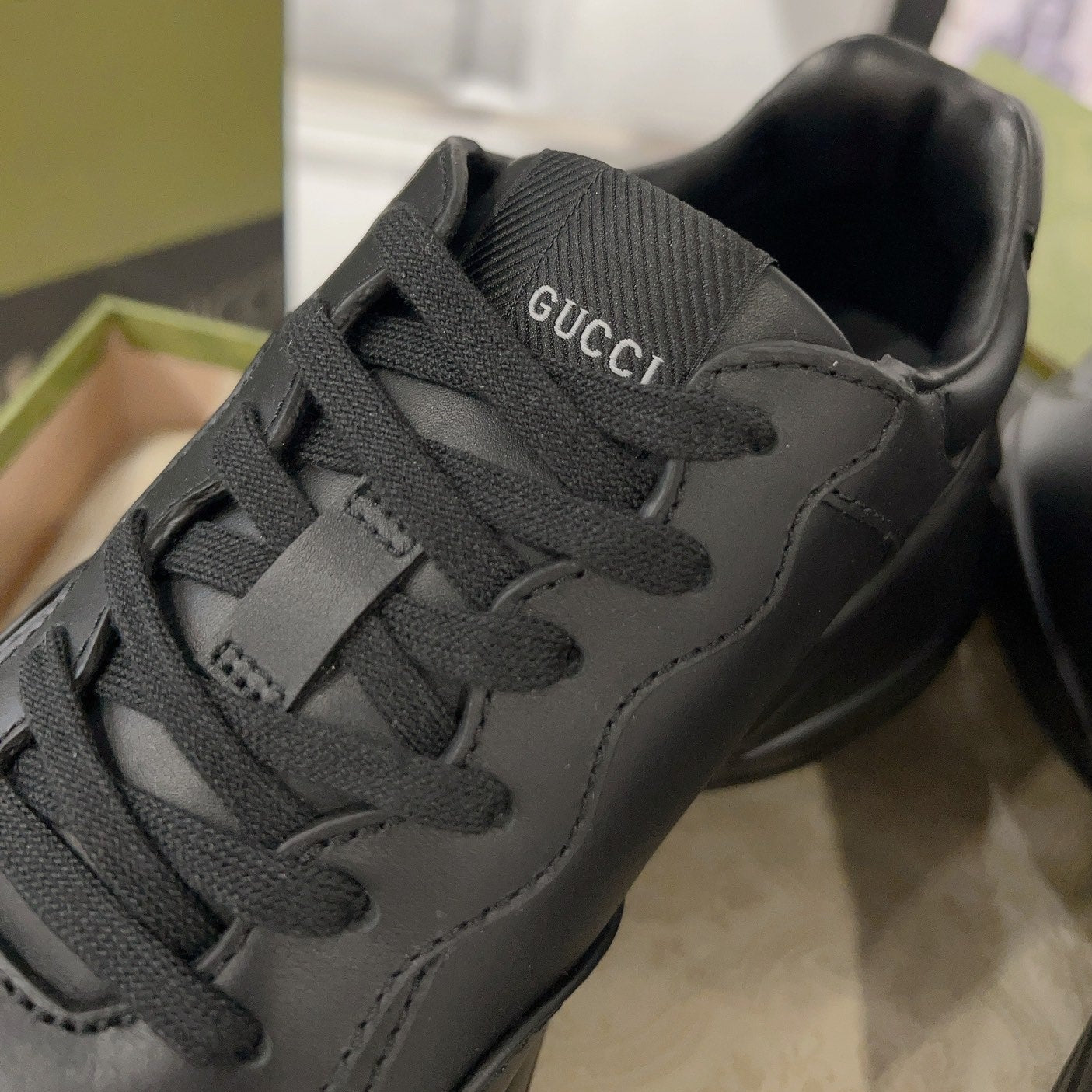 GUCCI Rhyton Trainer Leather Black