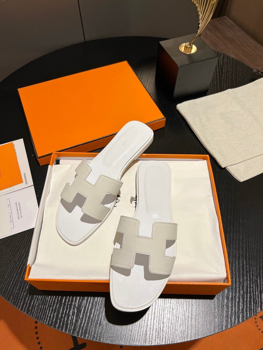HERMES 0RAN SANDAL Leather White