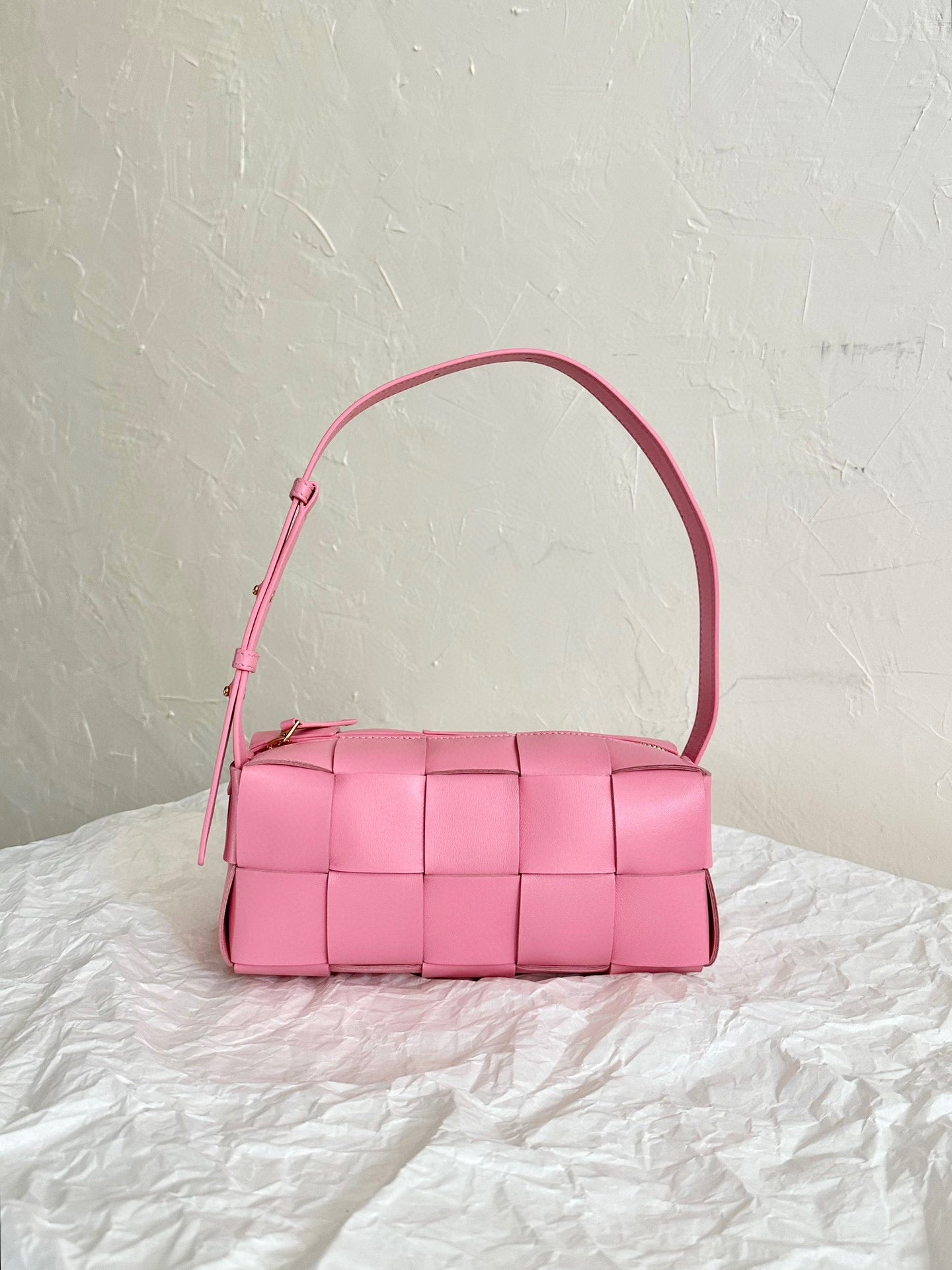 BOTTEGA VENETA CASSETTE 23 IN LIGHT PINK LAMBSKIN