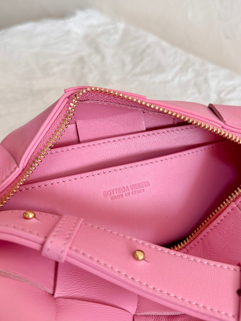 BOTTEGA VENETA CASSETTE 23 IN LIGHT PINK LAMBSKIN