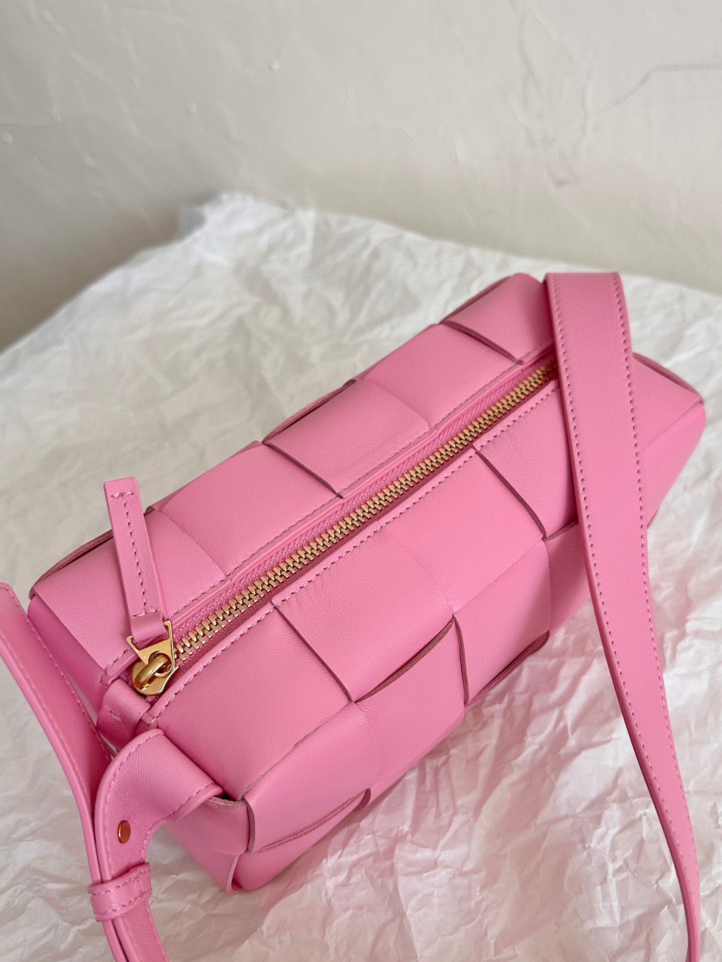 BOTTEGA VENETA CASSETTE 23 IN LIGHT PINK LAMBSKIN