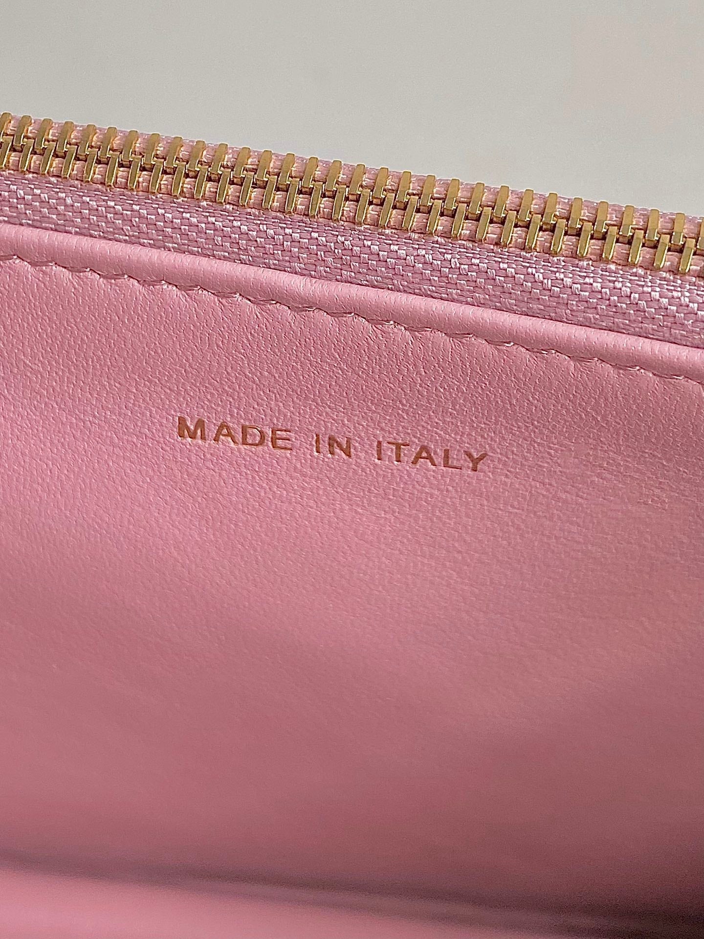 DIOR MISS CARO 17 CHAIN BAG IN HOT PINK LAMBSKIN