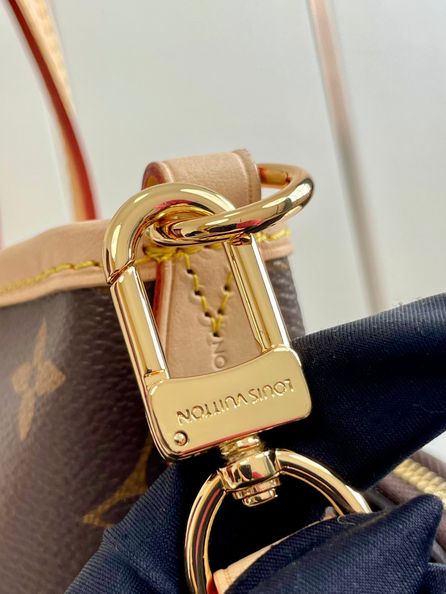 LOUIS VUITTON NEVERFULL BB 24 BROWN MONOGRAM CANVAS AND LEATHER TRIM GOLD HARDWARE