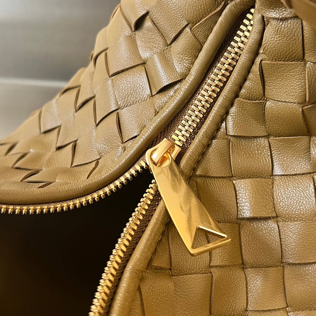 BOTTEGA VENETA SMALL JODIE 48 CARAMEL BROWN CALFSKIN